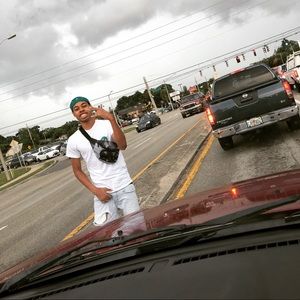 Meet your Posher, Justin